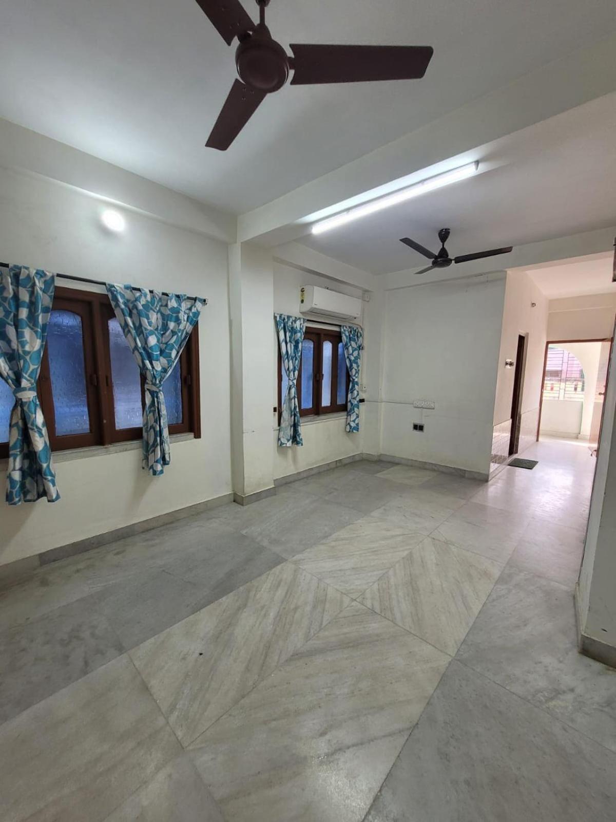 4 Bedroom 3 Bathroom Fully Ac Private Flat Up To 14 People * Kolkata