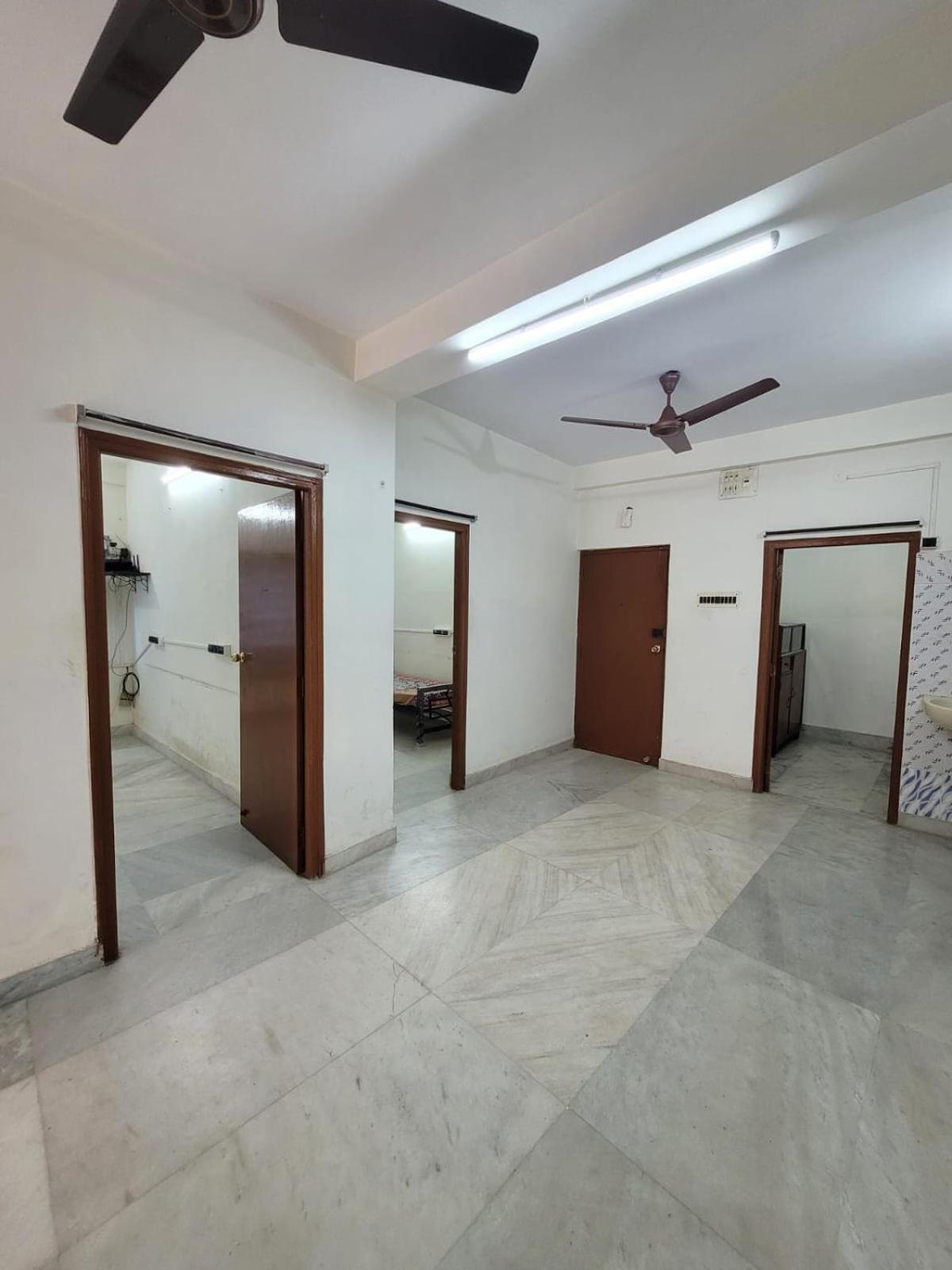 4 Bedroom 3 Bathroom Fully Ac Private Flat Up To 14 People Apartment Kolkata